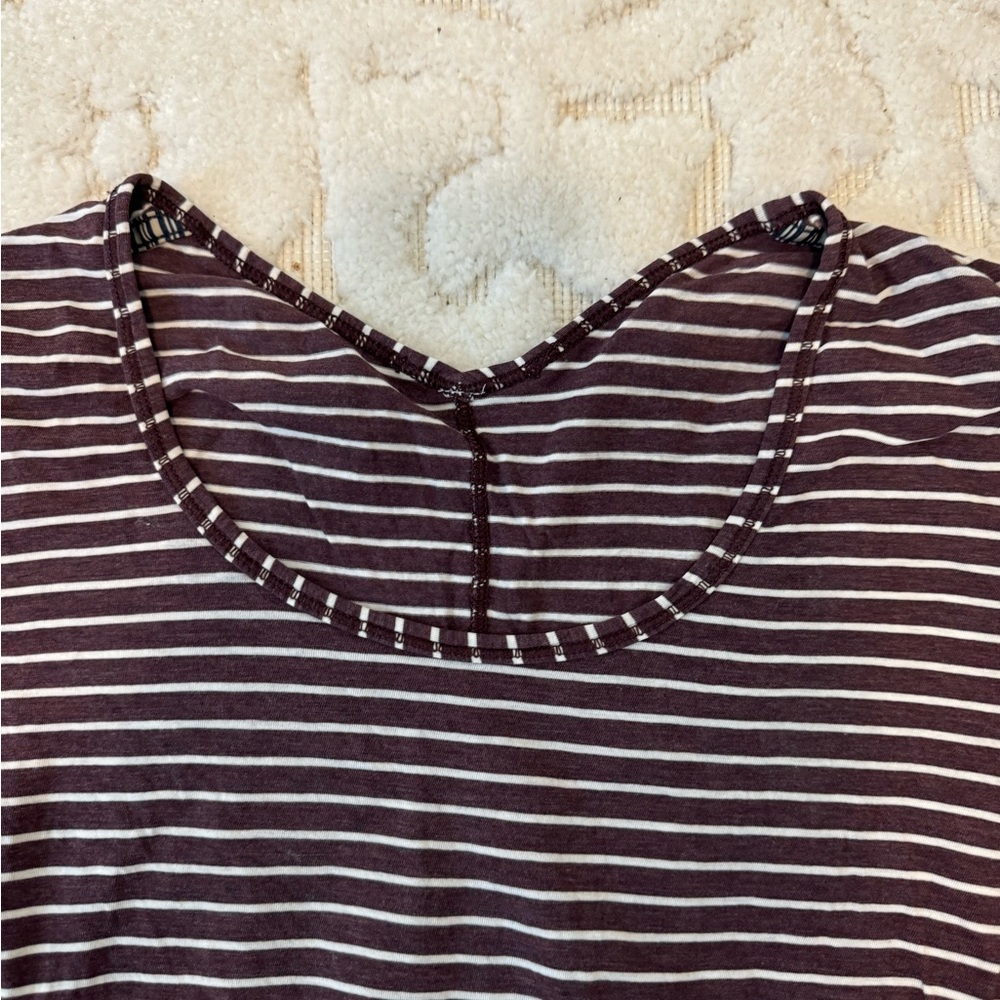 Lululemon Yogini 5 Year Long Sleeve Tee - Picture 5 of 8